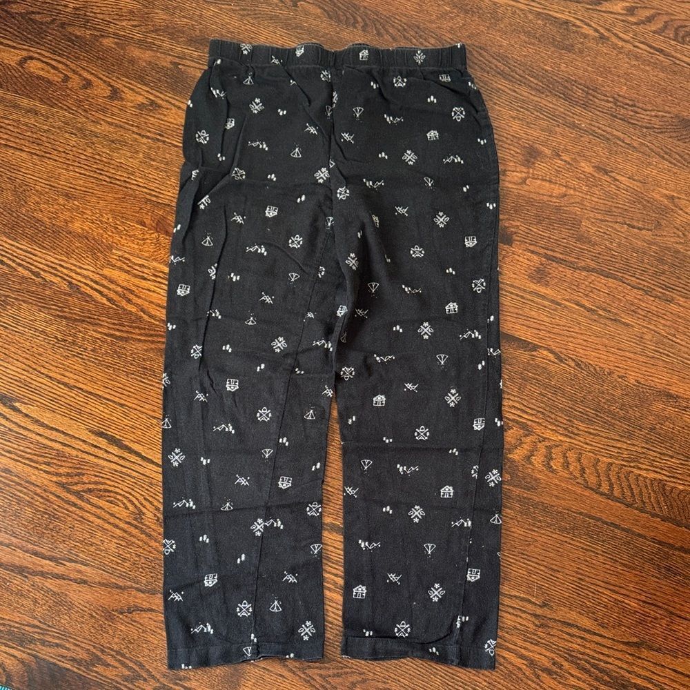 Reitmans pajama Black and Gray Patterned Pants